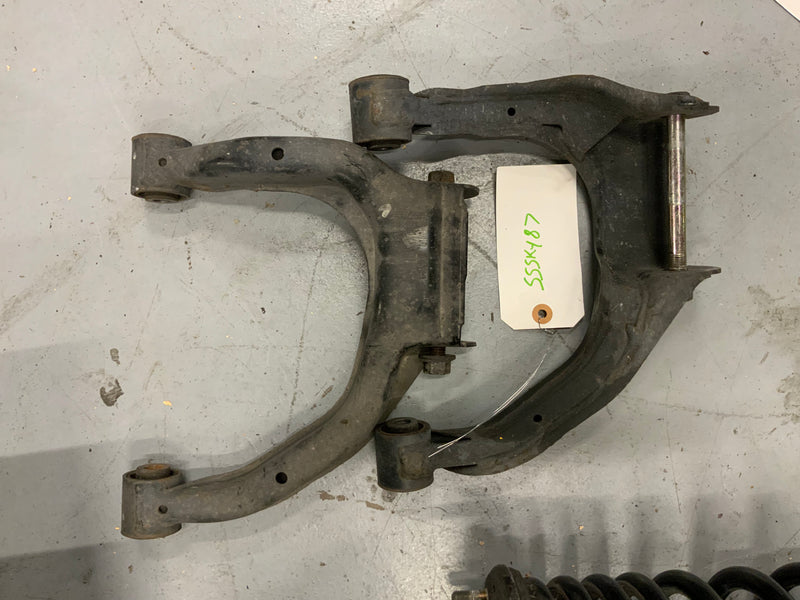 Nissan Skyline R33/R34 Front Upper Controls Arms